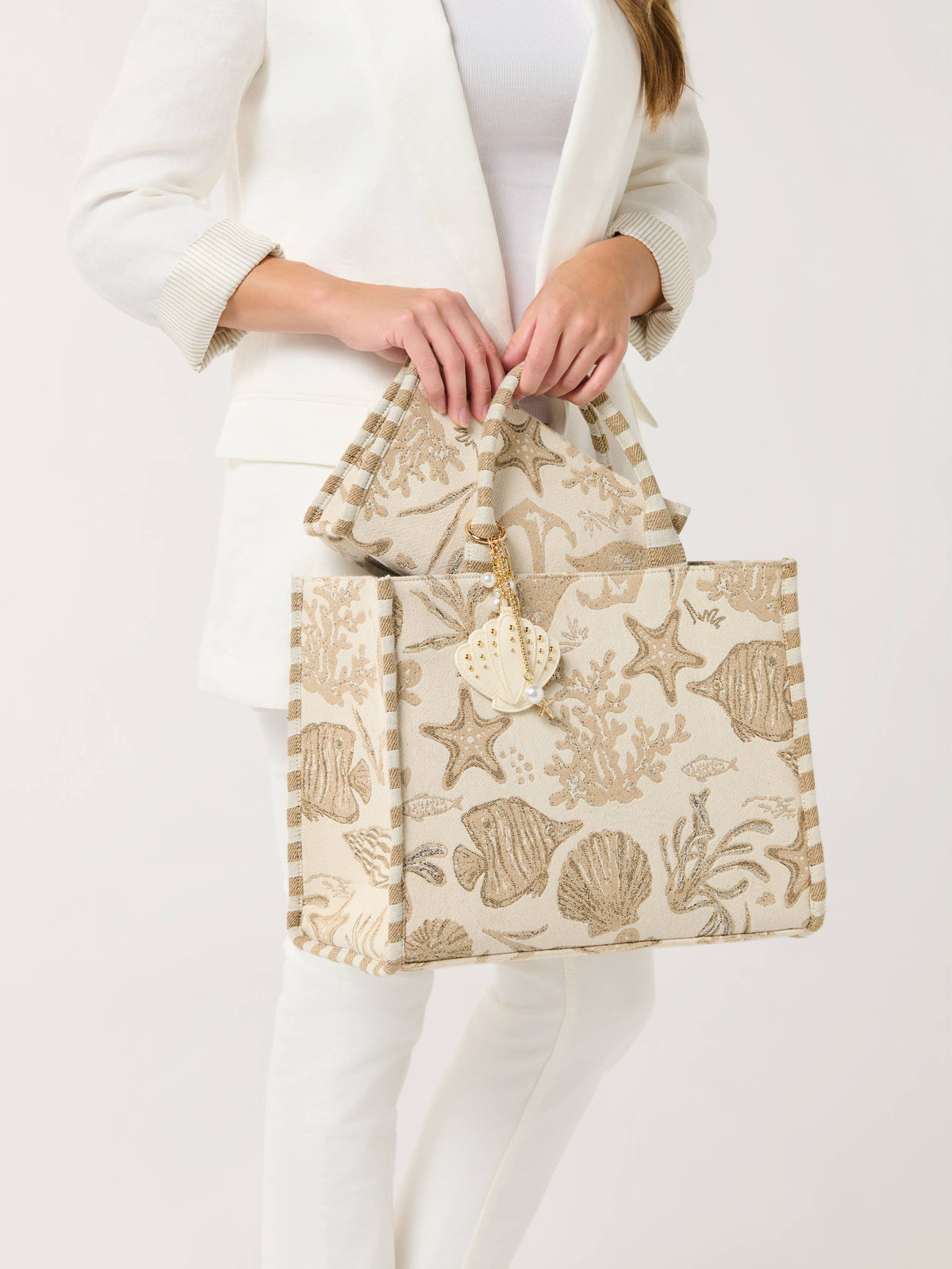 COASTAL JACQUARD TOTE,BEIGE