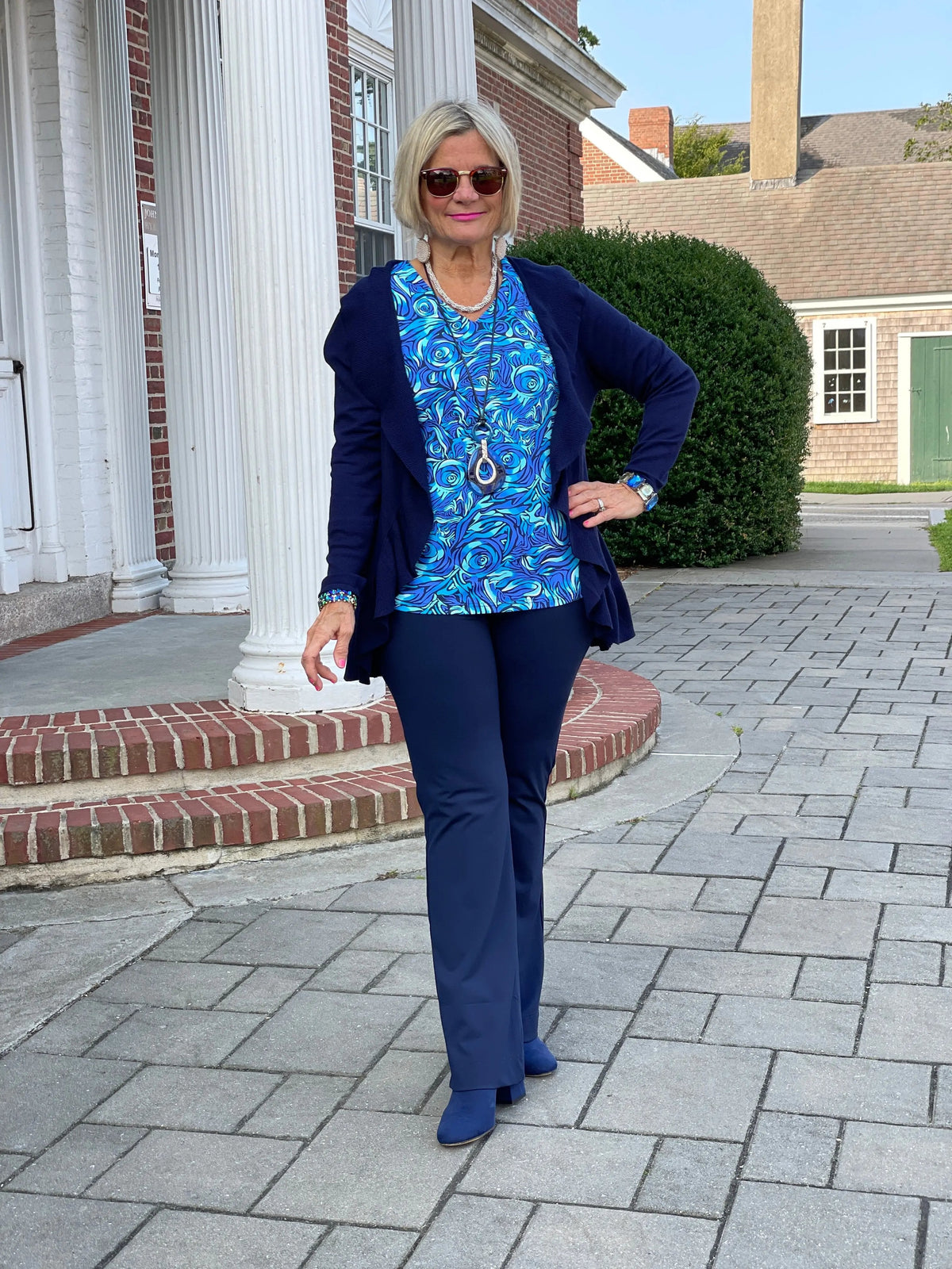 FANTASIA BLUE V NECK TOP