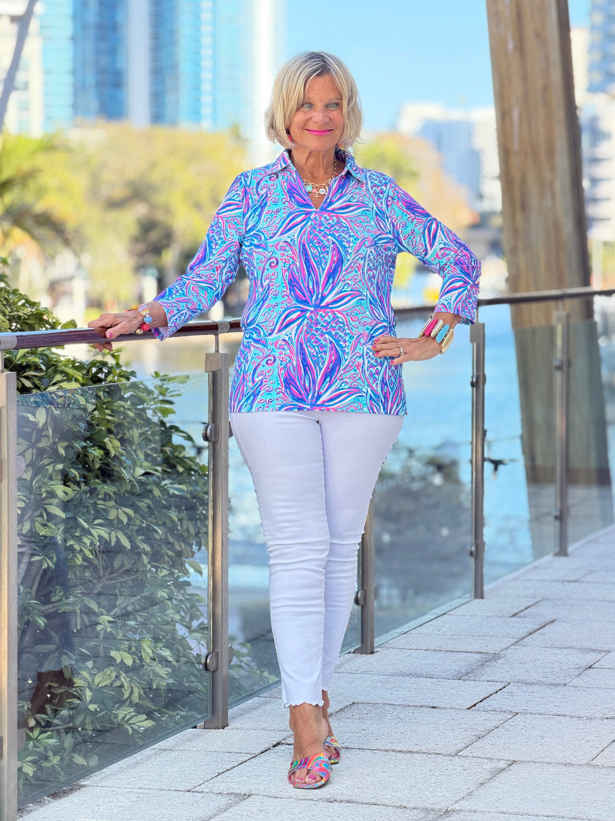 LULU B PALM ROYALE COLLAR SLEEVE TOP