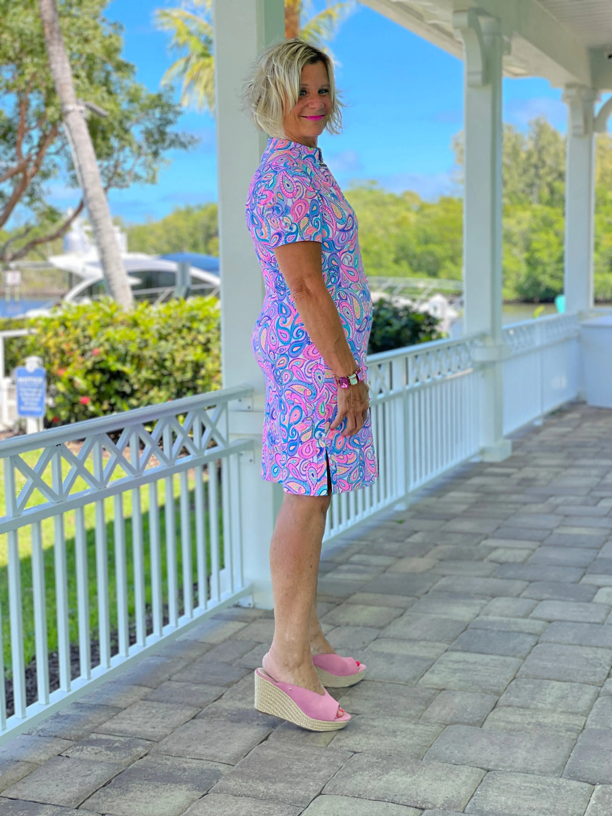 CAROLINA PAISLEY SHORT SLEEVE DRESS