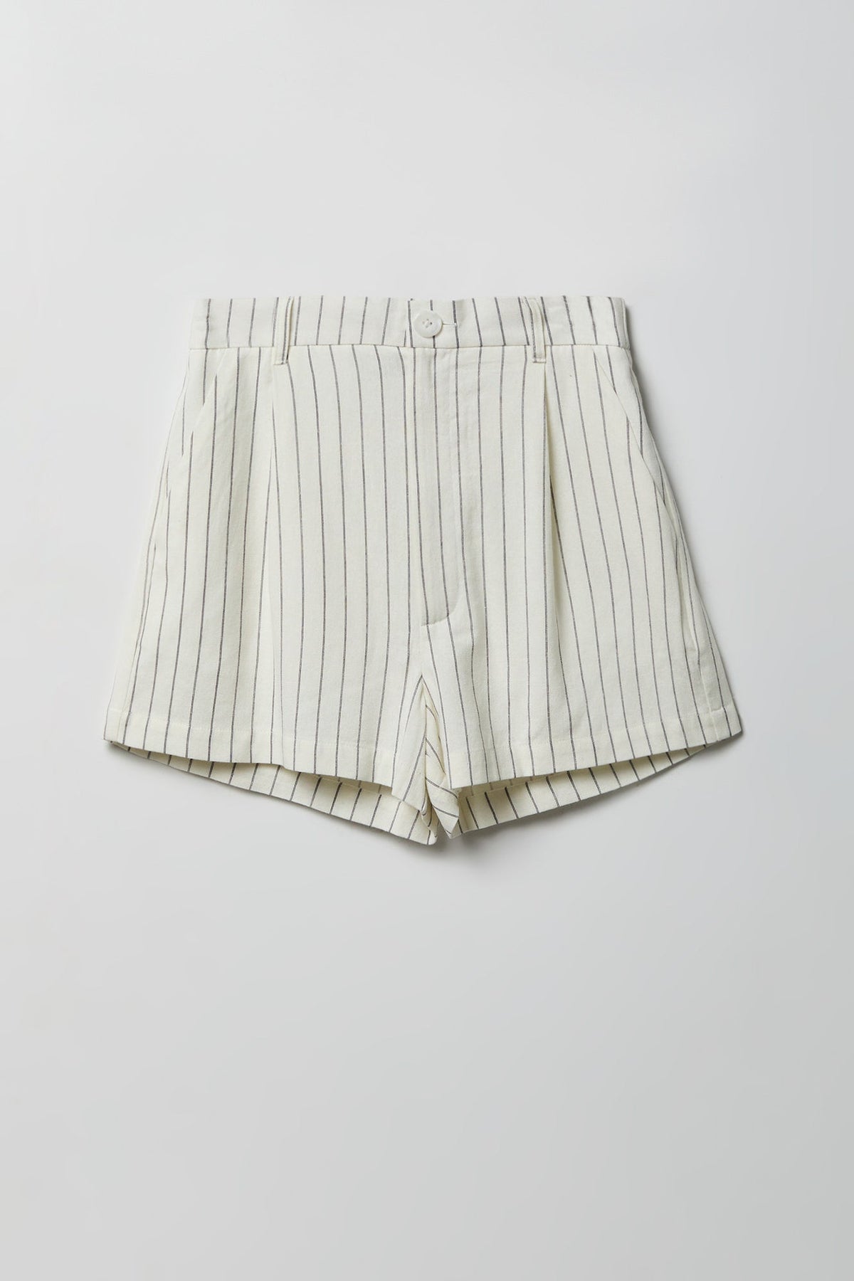 Linen-Blend Tailored Short