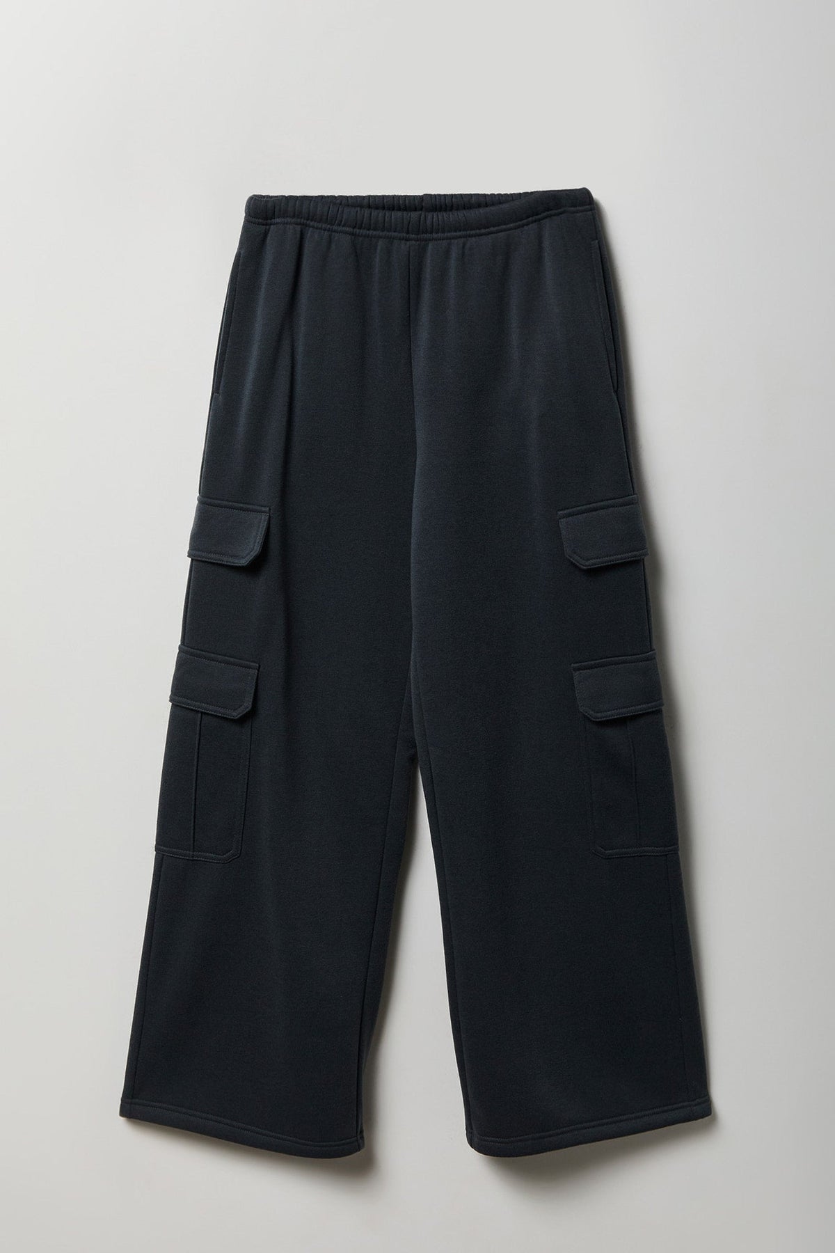 Fleece Ultra Wide Cargo Sweatpant