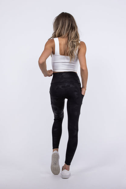 Camo Miracle Women's Slimming Pocket Leggings