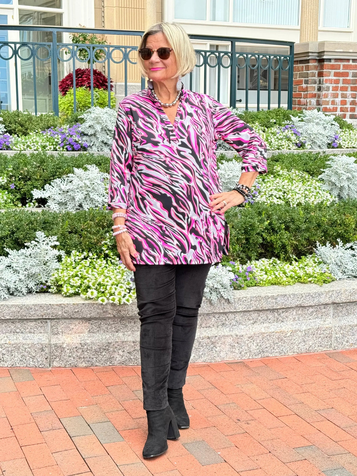 LULU-B SIZZLE PINK TUNIC