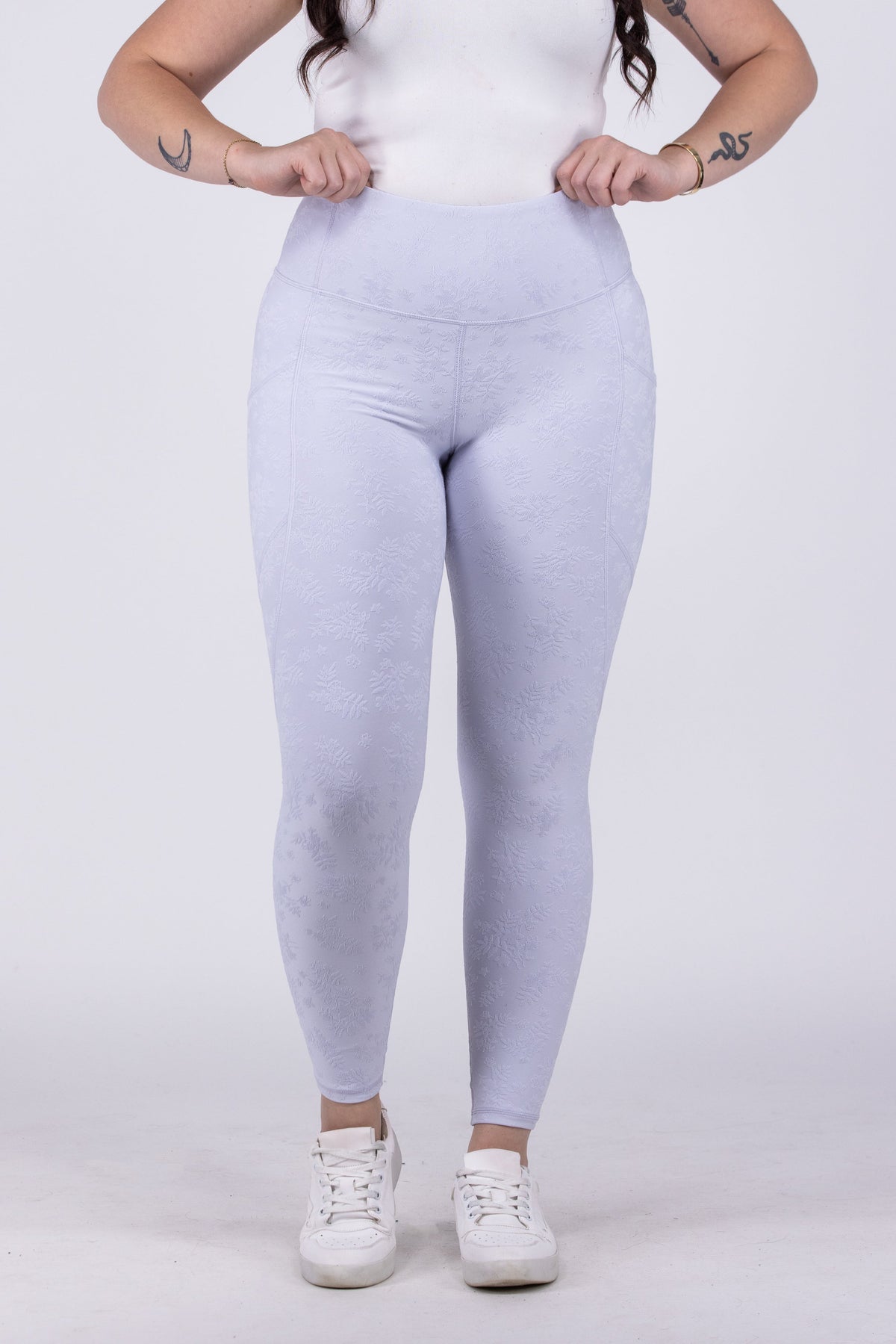 Florette Women's Textured Floral Leggings