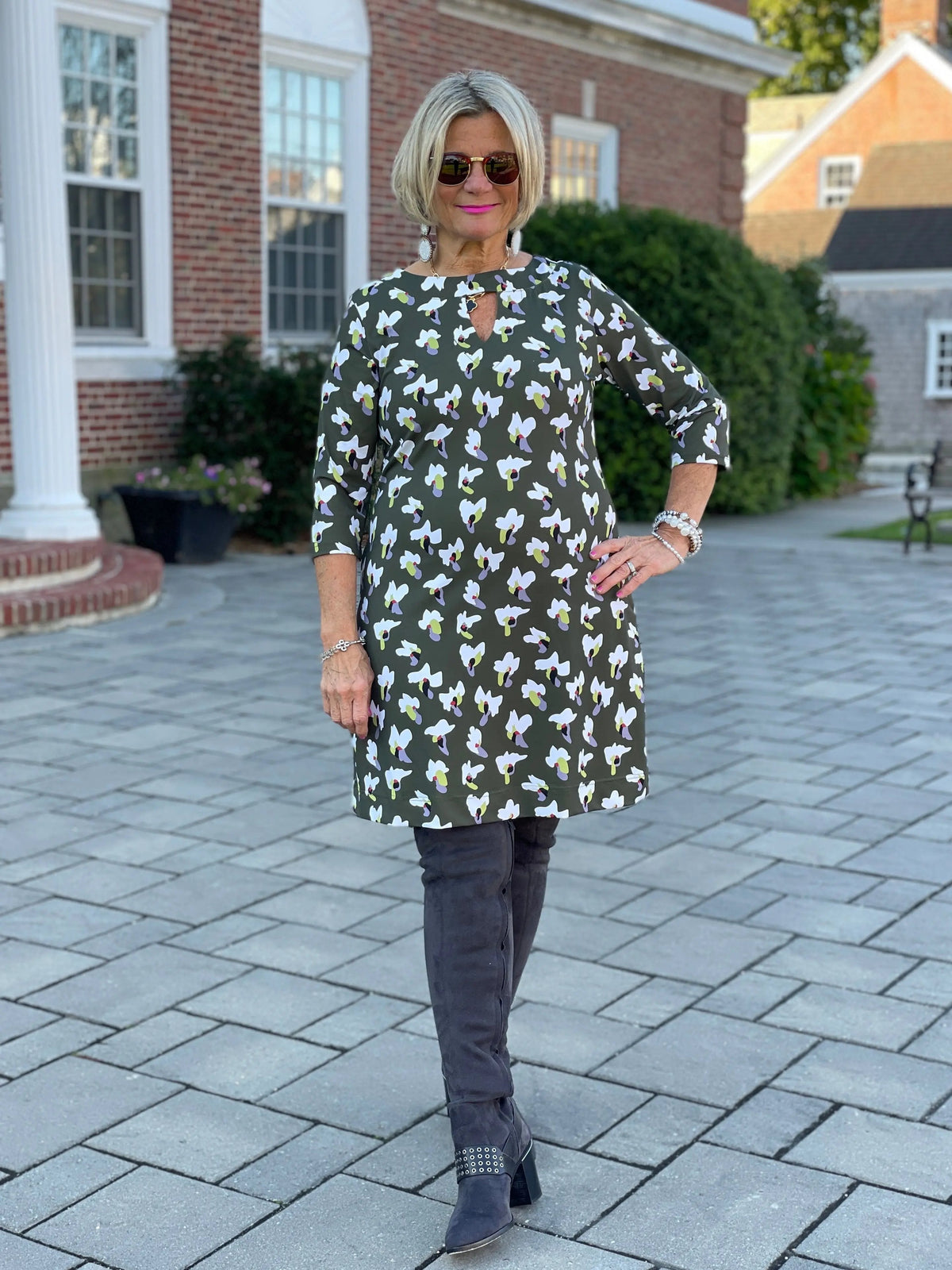 LULU-B ALL SEASON KEYHOLE DRESS