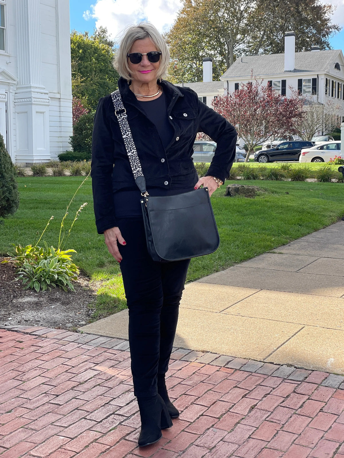 BLACK LEOPARD CROSS BODY BAG