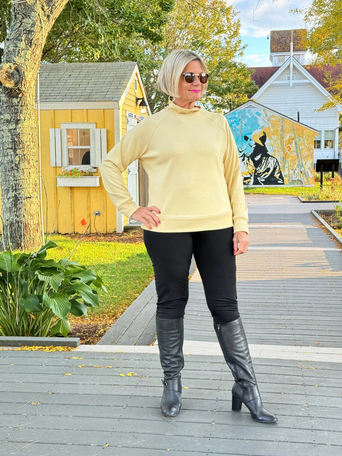 CHAMOIS MOCK NECK TOP