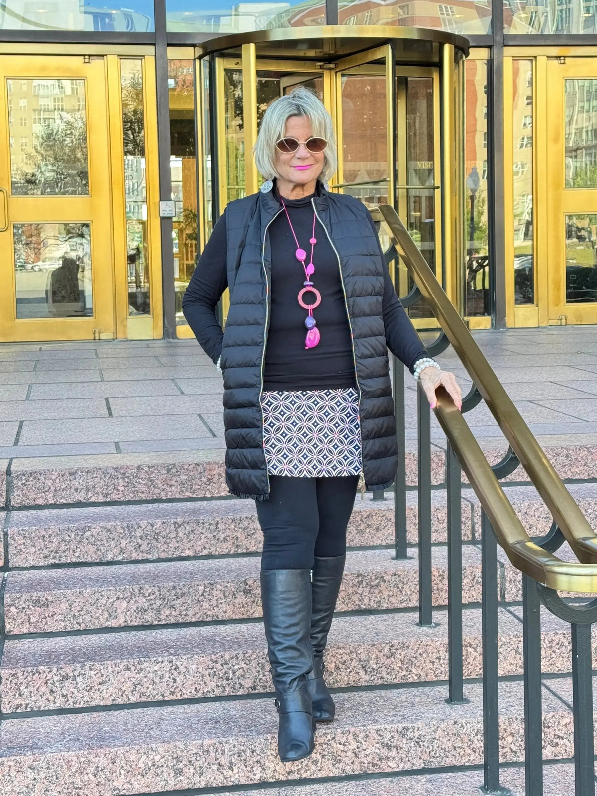 LULU-B BLACK PUFFER VEST