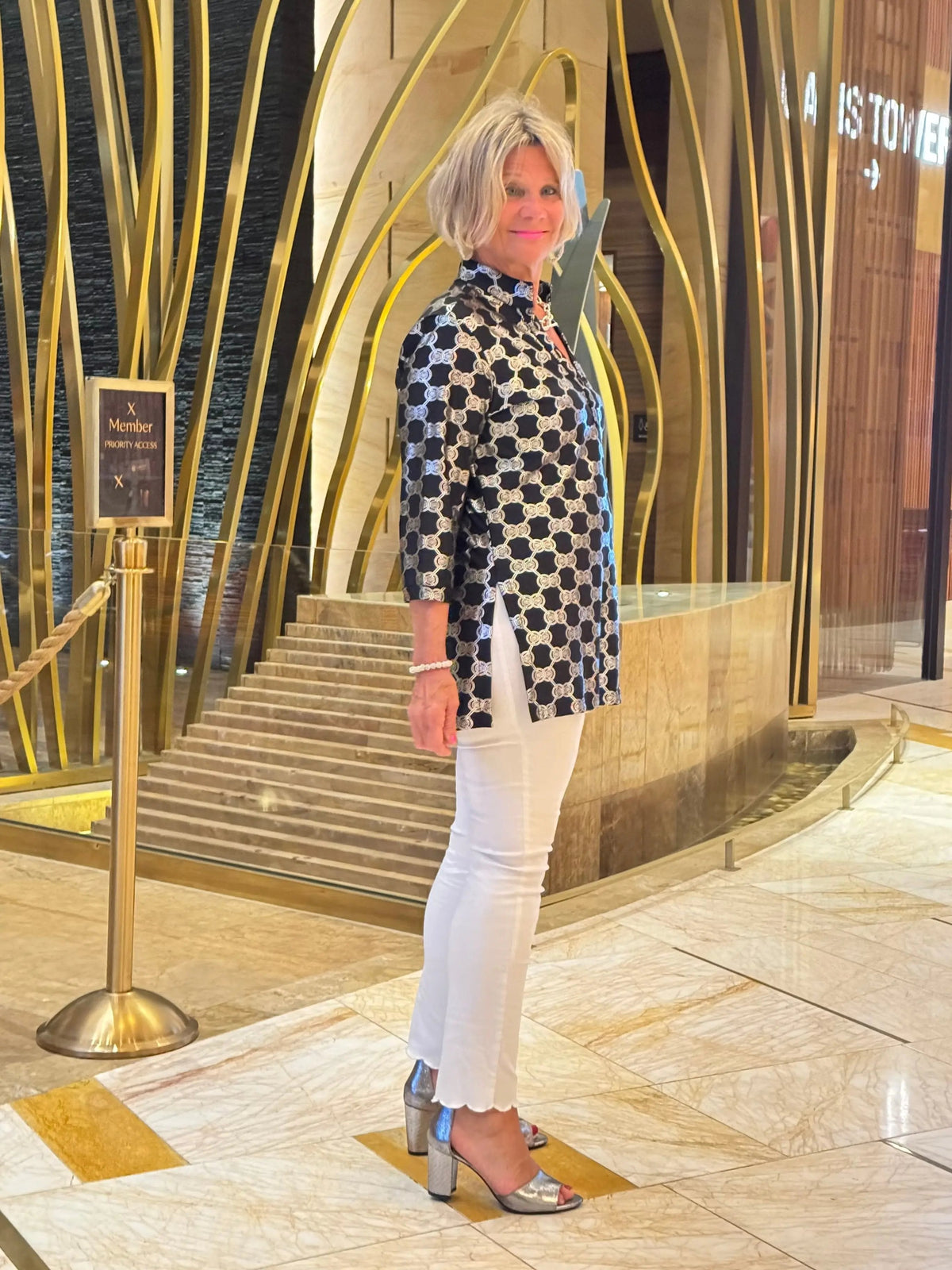 LULU-B BLACK AND SILVER TUNIC