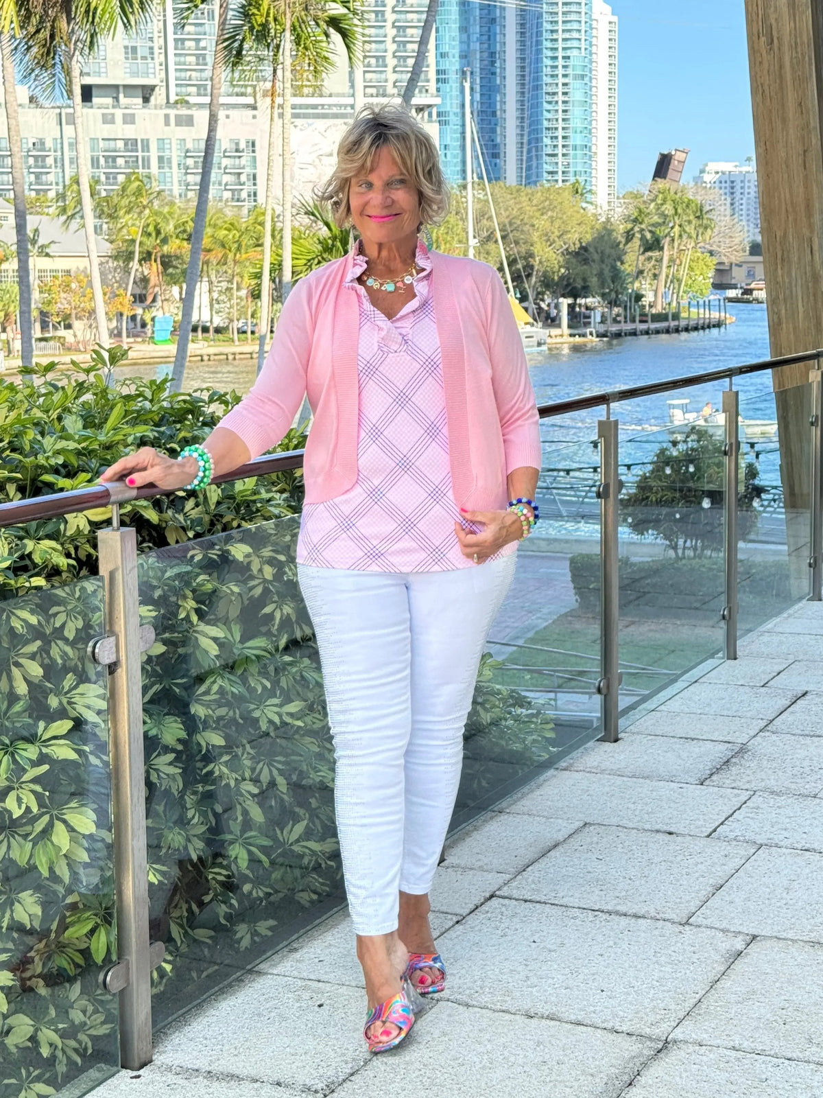 LULU B PINK CHIC SLEEVELESS RUFFLE TOP