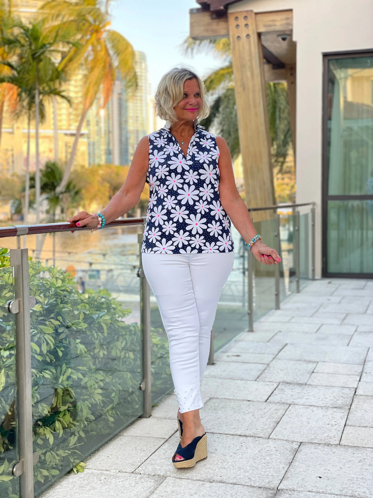 DAISY DAY SLEEVELESS ZIPPER