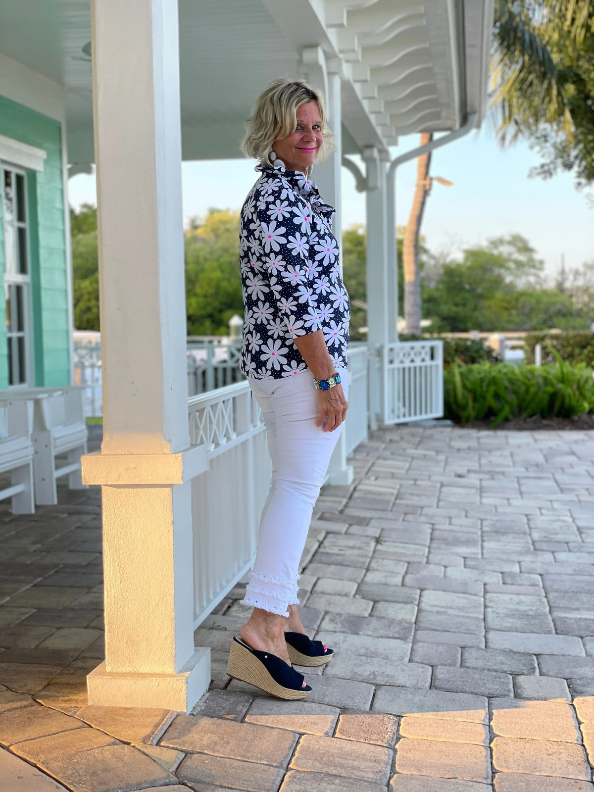 DAISY RUFFLE TOP